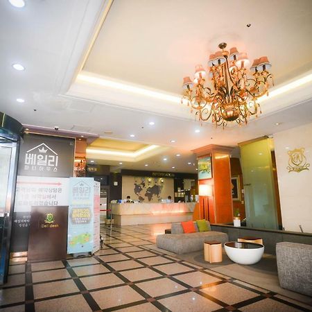 Hotel Noblesse Seoul Exterior photo