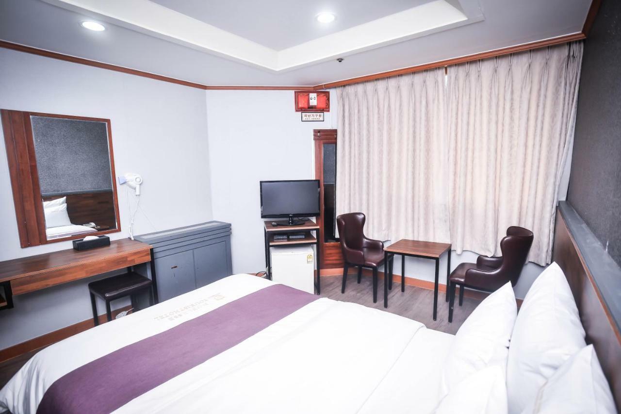 Hotel Noblesse Seoul Exterior photo